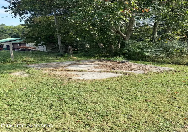 Photo 3 of Sale Pending at 569 Carr Wynn Rd, La Follette, TN 37766 | MLS# 1355837 | Listing updated on 2026-09-18