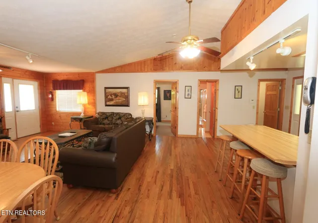 Photo 3 of Single family home for sale at 3609 Shady Grv Ct, Sevierville, TN 37876 | MLS# 1355801 | Listing updated on 2026-10-05