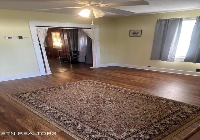 Photo 2 of Sale Pending at 6224 Stormer Rd, Knoxville, TN 37918 | MLS# 1356614 | Listing updated on 2026-10-04
