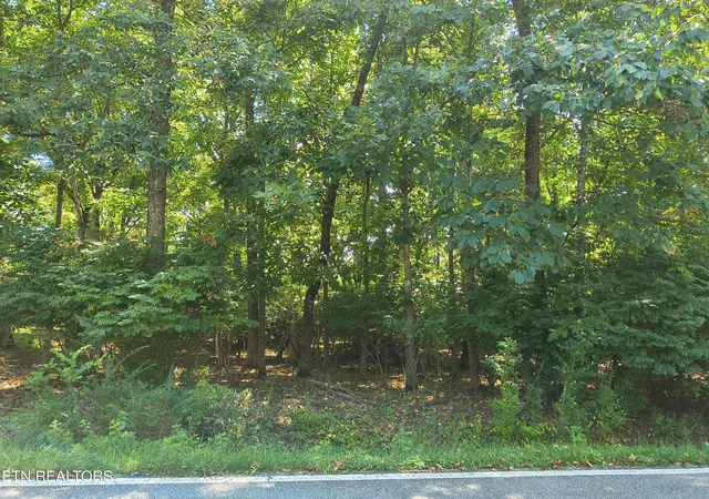 Photo 1 of Sale Pending at 153 Greenwood Rd, Crossville, TN 38558 | MLS# 1355885 | Listing updated on 2026-09-20
