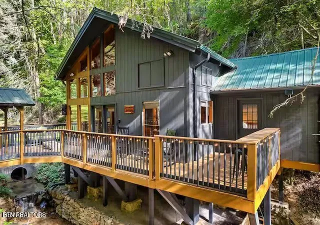 Photo 3 of Single family home for sale at 2645 Black Walnut Flats Rd, Sevierville, TN 37862 | MLS# 1356005 | Listing updated on 2026-09-18