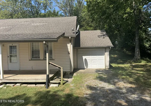 Photo 3 of Multi family home for sale at 4806 Central Ave Pike, Knoxville, TN 37912 | MLS# 1356032 | Listing updated on 2026-10-02