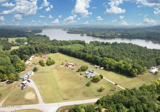 Photo 4 of Single family home for sale at 850 Blythe Fry Ln, Georgetown, TN 37336 | MLS# 1355947 | Listing updated on 2026-09-18
