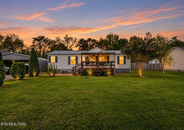 Photo 1 of Sale Pending at 171 E Memorial Dr, Jacksboro, TN 37757 | MLS# 1356206 | Listing updated on 2026-09-29
