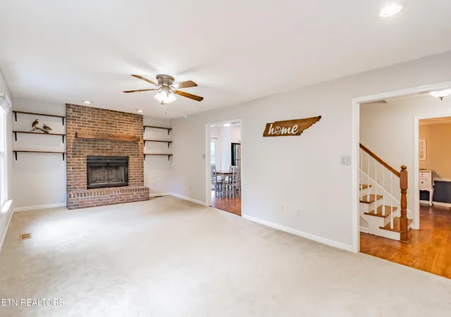 Photo 4 of Single family home for sale at 9916 Cedar Croft Cir, Knoxville, TN 37932 | MLS# 1356516 | Listing updated on 2026-10-16