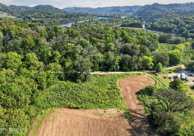 Photo 1 of Sale Pending at 0 Jack Roberts Rd, Gainesboro, TN 38562 | MLS# 1355880 | Listing updated on 2026-09-28