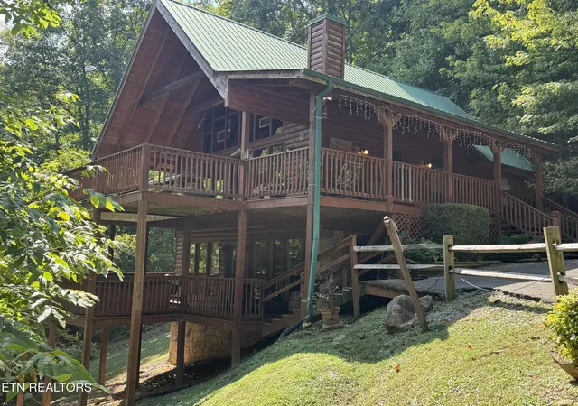 Photo 1 of Single family home for sale at 3514 Olde Tyme Way, Sevierville, TN 37862 | MLS# 1355992 | Listing updated on 2026-09-18