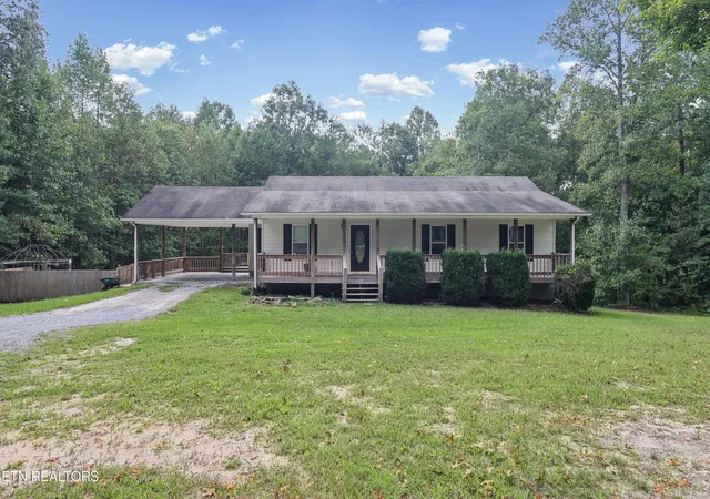 Photo 3 of Single family home for sale at 2716 Tinchtown Rd, Jamestown, TN 38556 | MLS# 1355985 | Listing updated on 2026-10-07