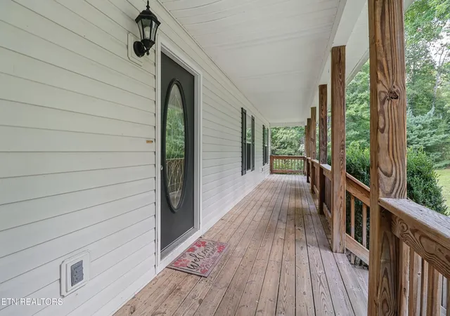 Photo 3 of Single family home for sale at 2716 Tinchtown Rd, Jamestown, TN 38556 | MLS# 1355985 | Listing updated on 2026-10-07