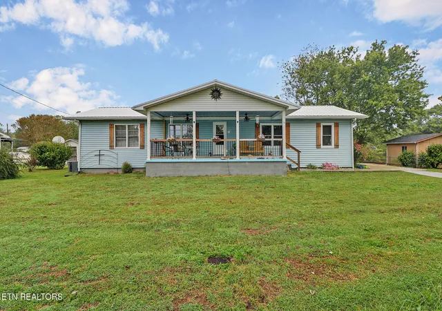 Photo 1 of Single family home for sale at 435 Patton Hts Cir, Jamestown, TN 38556 | MLS# 1356606 | Listing updated on 2026-09-24