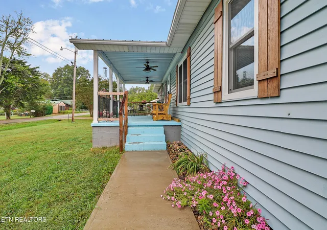Photo 3 of Single family home for sale at 435 Patton Hts Cir, Jamestown, TN 38556 | MLS# 1356606 | Listing updated on 2026-09-24