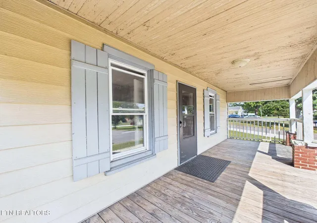 Photo 3 of Sale Pending at 210 Fisher St, Athens, TN 37303 | MLS# 1355970 | Listing updated on 2026-09-24