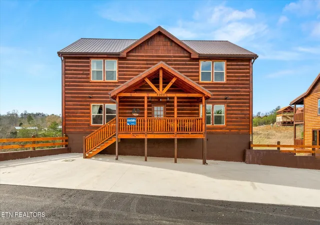 Photo 2 of Single family home for sale at 2208 Jericho Way, Sevierville, TN 37876 | MLS# 1356011 | Listing updated on 2026-09-18