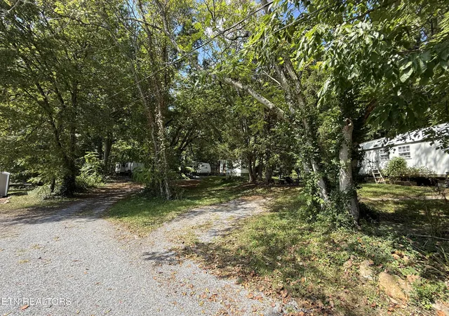 Photo 4 of Land for sale at 1945 Blf Mountain Rd, Sevierville, TN 37876 | MLS# 1356334 | Listing updated on 2026-09-22