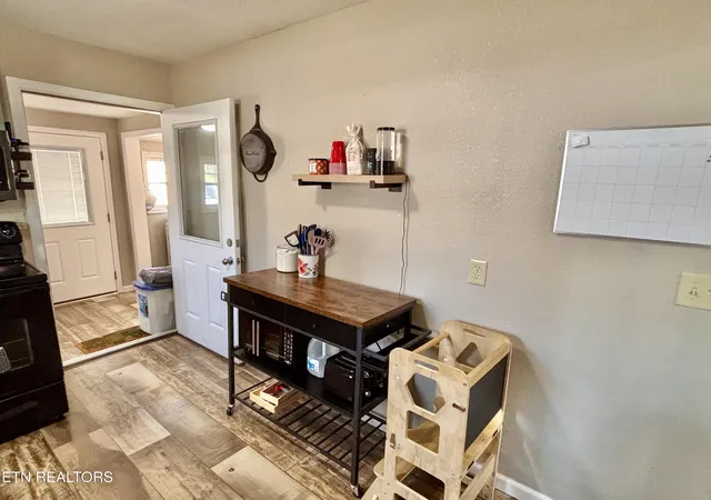 Photo 4 of Single family home for sale at 1400 Leconte Rd, Knoxville, TN 37914 | MLS# 1356066 | Listing updated on 2026-09-28