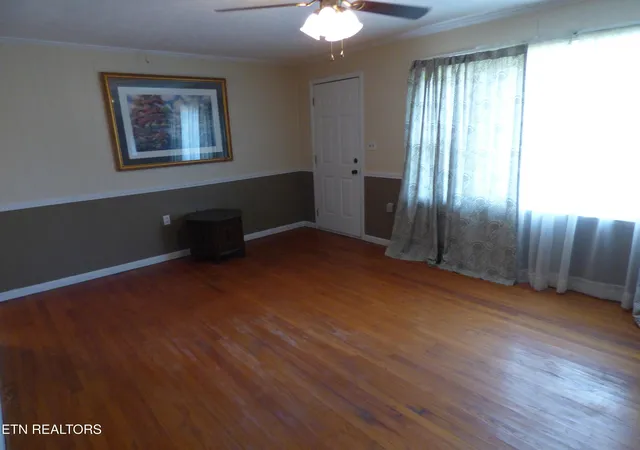 Photo 3 of Single family home for sale at 12 Shadberry Rd, Crossville, TN 38572 | MLS# 1356238 | Listing updated on 2026-09-22