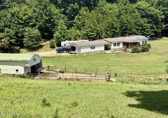 Photo 1 of Single family home for sale at 1410 Old Chisholm Tr, Dandridge, TN 37725 | MLS# 1356071 | Listing updated on 2026-09-18