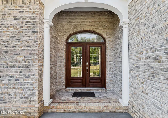 Photo 3 of Single family home for sale at 12340 Vista Brk Ln, Farragut, TN 37934 | MLS# 1356084 | Listing updated on 2026-09-23