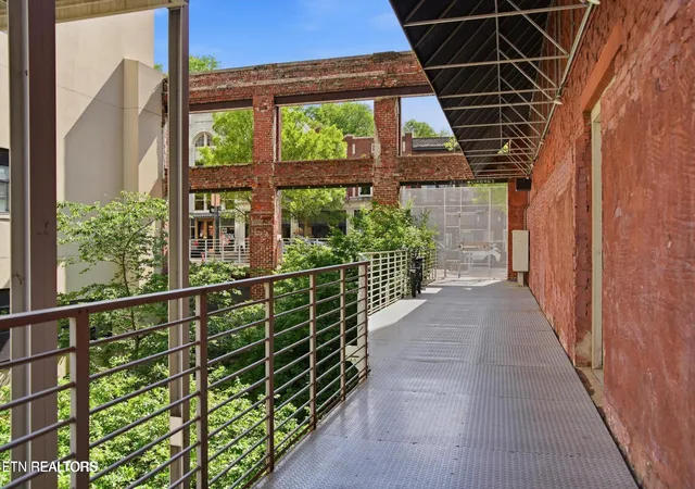 Photo 30 of Condo for sale at 112 S Gay St, Knoxville, TN 37902 | MLS# 1356633 | Listing updated on 2026-09-28