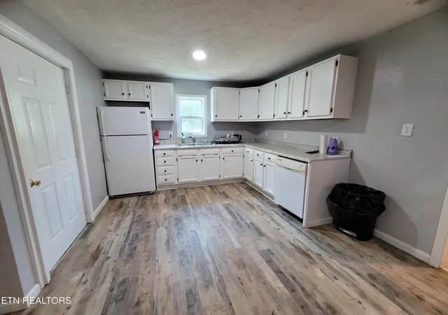 Photo 3 of Single family home for sale at 1489 Reagan Valley Rd, Tellico Plains, TN 37385 | MLS# 1356292 | Listing updated on 2026-09-22