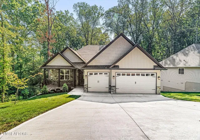 Photo 2 of Sale Pending at 318 Dudala Way, Loudon, TN 37774 | MLS# 1356110 | Listing updated on 2026-09-23