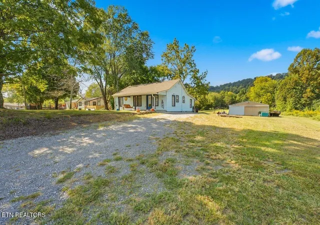 Single family home for sale at 6101 Ball Rd, Knoxville, TN 37931 | MLS# 1356143