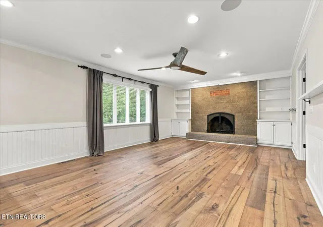Photo 3 of Single family home for sale at 913 N Briarcliff Cir, Maryville, TN 37803 | MLS# 1356119 | Listing updated on 2026-09-19
