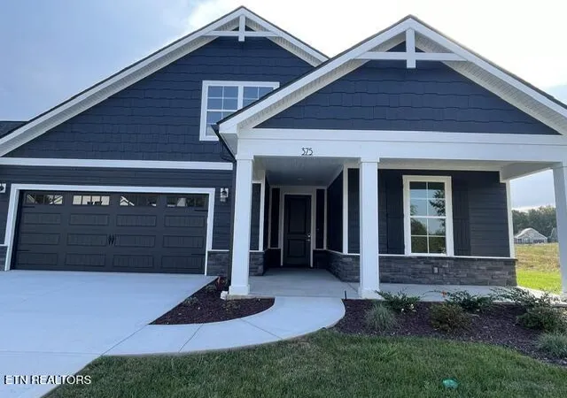 Photo 1 of Single family home for sale at 375 Trillium Tr, Lenoir City, TN 37771 | MLS# 1356151 | Listing updated on 2026-10-07
