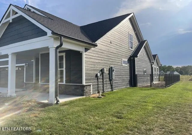 Photo 34 of Single family home for sale at 375 Trillium Tr, Lenoir City, TN 37771 | MLS# 1356151 | Listing updated on 2026-10-07