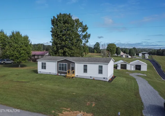 Photo 1 of Single family home for sale at 325 County Rd 312, Sweetwater, TN 37874 | MLS# 1356845 | Listing updated on 2026-09-25