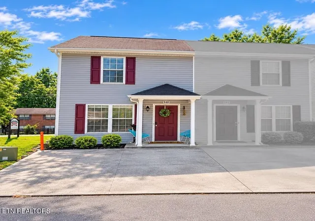 Condo for sale at 948 Micro Way #1, Knoxville, TN 37912 | MLS# 1356171
