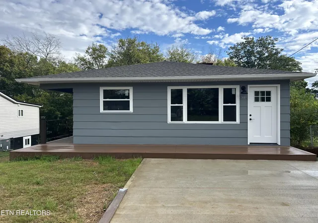 Photo 1 of Single family home for sale at 731 Lennie Ave, Morristown, TN 37813 | MLS# 1356145 | Listing updated on 2026-09-20