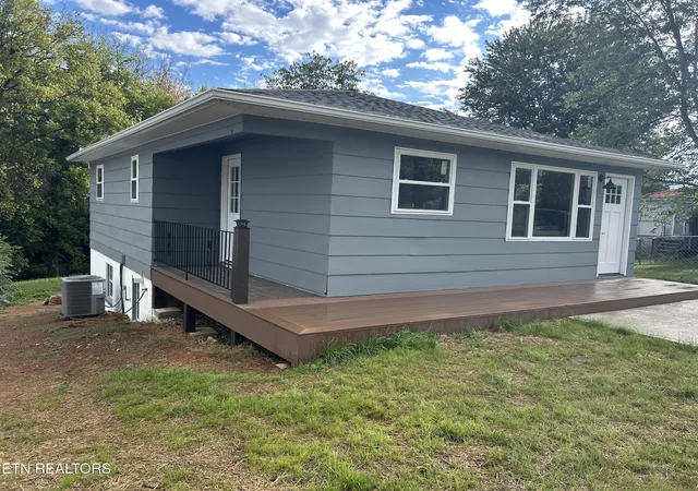 Photo 3 of Single family home for sale at 731 Lennie Ave, Morristown, TN 37813 | MLS# 1356145 | Listing updated on 2026-09-20