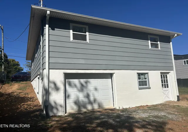 Photo 4 of Single family home for sale at 731 Lennie Ave, Morristown, TN 37813 | MLS# 1356145 | Listing updated on 2026-09-20