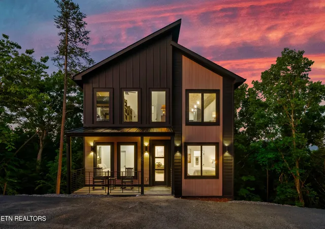Photo 1 of Single family home for sale at 1268 Reedmont Way, Sevierville, TN 37876 | MLS# 1356978 | Listing updated on 2026-10-27