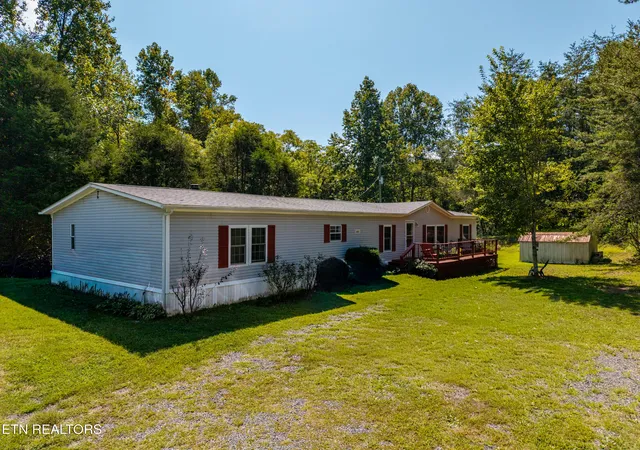 Photo 2 of Single family home for sale at 832 Big Crk Rd, Madisonville, TN 37354 | MLS# 1356168 | Listing updated on 2026-09-24