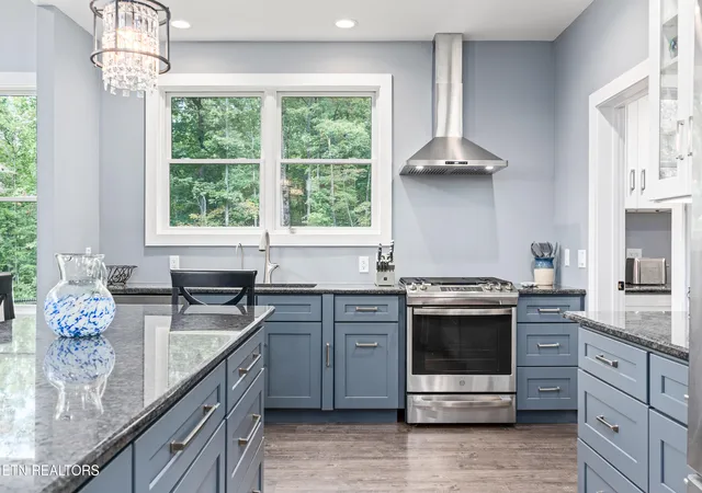 Photo 3 of Single family home for sale at 1532 E Overlook Rd, Monterey, TN 38574 | MLS# 1356162 | Listing updated on 2026-09-24