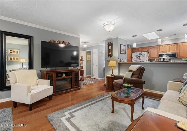 Photo 4 of Condo for sale at 2021 Locarno Dr, Knoxville, TN 37914 | MLS# 1356164 | Listing updated on 2026-10-07