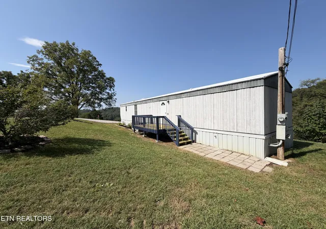 Photo 3 of Single family home for sale at 196 Pine Crst Dr, Maynardville, TN 37807 | MLS# 1356175 | Listing updated on 2026-10-05