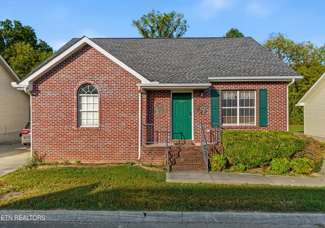 Photo 1 of Single family home for sale at 322 Creekwalk Blvd, Pigeon Forge, TN 37863 | MLS# 1356248 | Listing updated on 2026-09-21