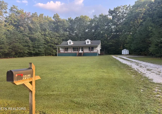 Photo 1 of Single family home for sale at 906 Buffalo Tr, Clarkrange, TN 38553 | MLS# 1356328 | Listing updated on 2026-09-22