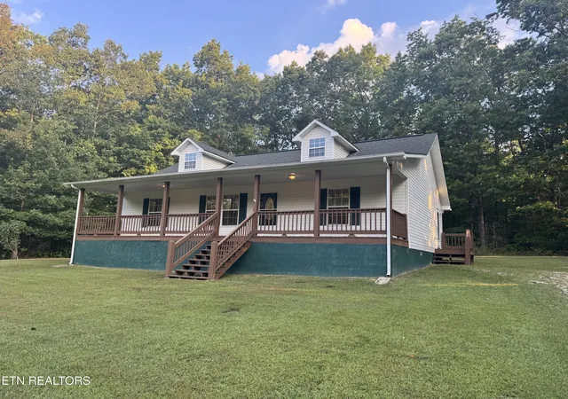 Photo 3 of Single family home for sale at 906 Buffalo Tr, Clarkrange, TN 38553 | MLS# 1356328 | Listing updated on 2026-09-22