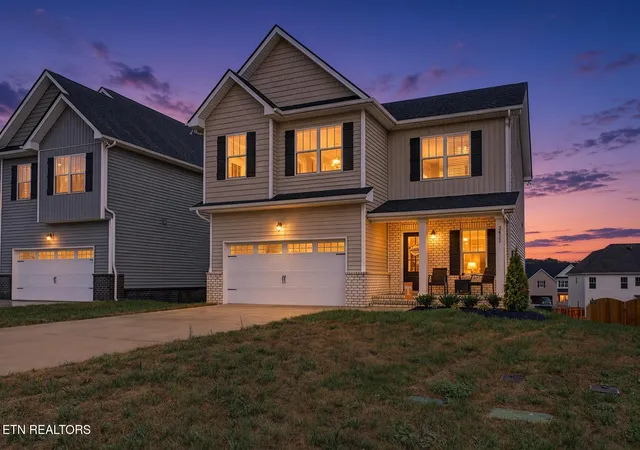 Photo 3 of Single family home for sale at 3411 Song Sparrow Dr, Maryville, TN 37803 | MLS# 1356268 | Listing updated on 2026-09-25