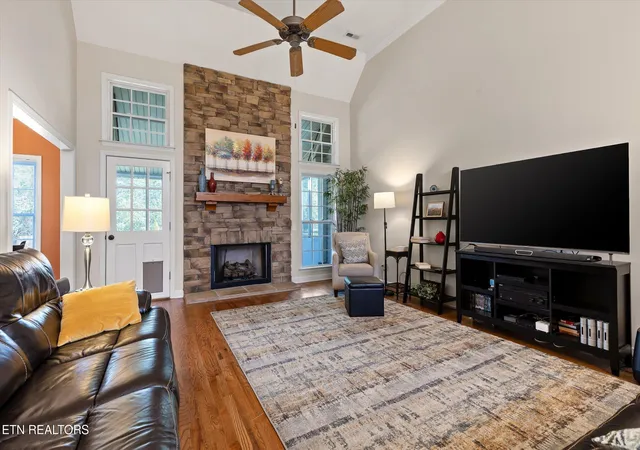 Photo 3 of Single family home for sale at 8789 Allie Dan Ct, Ooltewah, TN 37363 | MLS# 1356660 | Listing updated on 2026-09-24