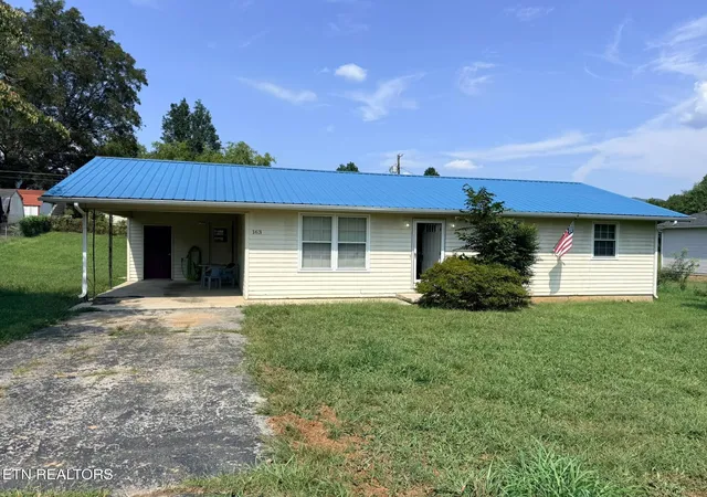Photo 1 of Single family home for sale at 163 Sun Ln, La Follette, TN 37766 | MLS# 1356210 | Listing updated on 2026-09-21