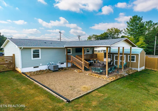 Photo 2 of Single family home for sale at 2256 Franklin Dr, Jefferson City, TN 37760 | MLS# 1356239 | Listing updated on 2026-09-22
