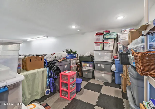 Photo 4 of Single family home for sale at 439 Holly Tree Dr, Crossville, TN 38555 | MLS# 1356227 | Listing updated on 2026-09-21