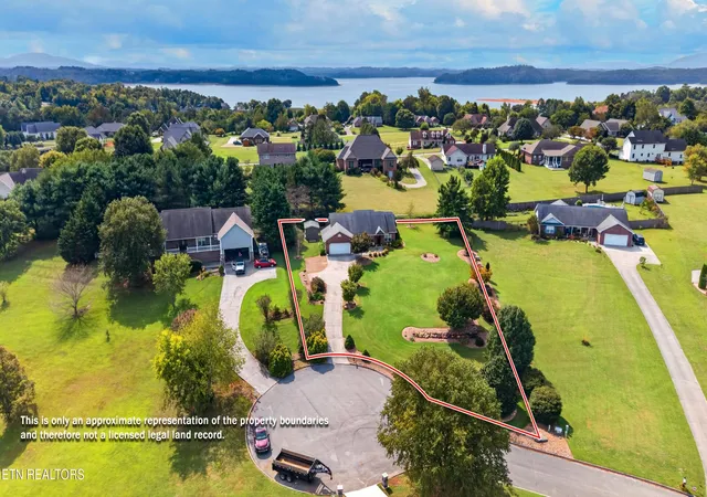 Photo 4 of Single family home for sale at 1846 Pheasant Xing Dr, Dandridge, TN 37725 | MLS# 1356447 | Listing updated on 2026-09-23