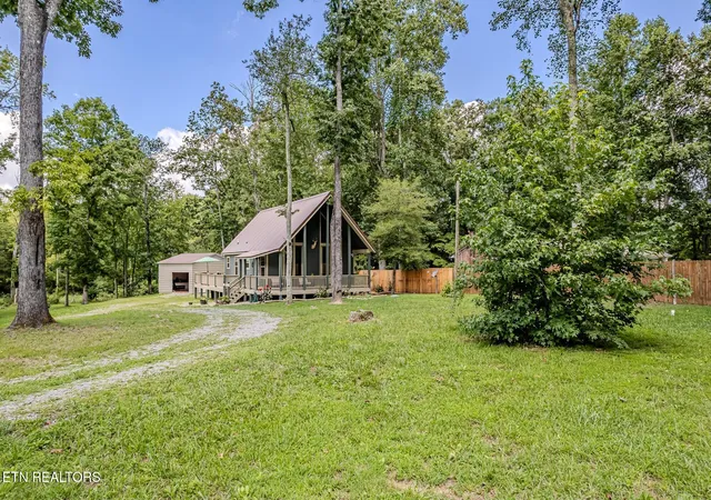 Photo 2 of Single family home for sale at 6725 State Hwy 304, Ten Mile, TN 37880 | MLS# 1356266 | Listing updated on 2026-09-21