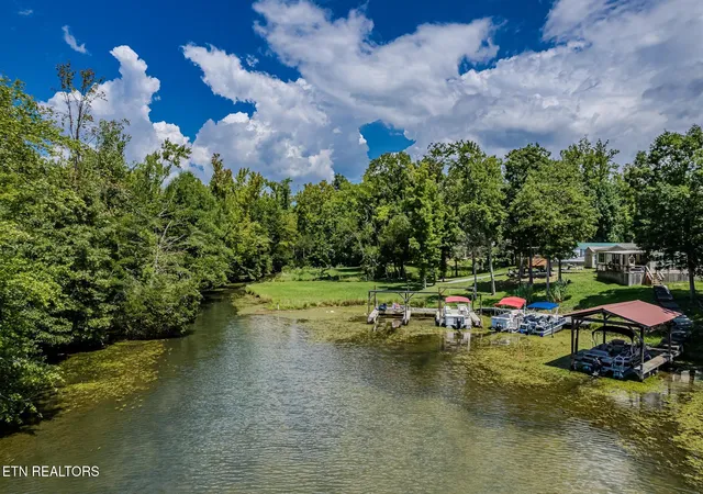 Photo 3 of Single family home for sale at 6725 State Hwy 304, Ten Mile, TN 37880 | MLS# 1356266 | Listing updated on 2026-09-21